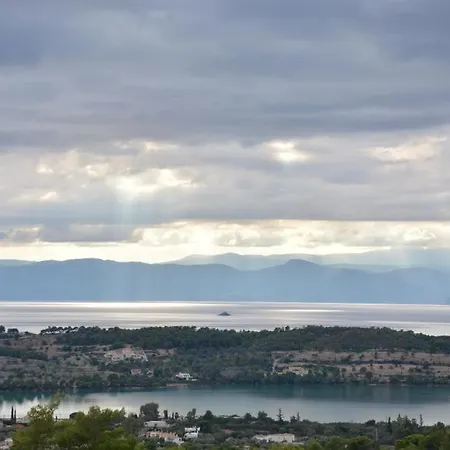 Unique Apartment For Art & Nature Lovers Porto Heli Exterior photo